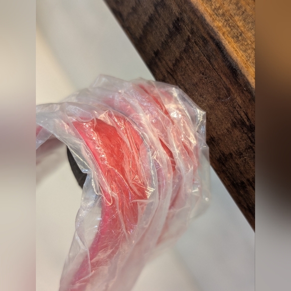 NWT Ed Hardy Red Cherry Print Tote Bag - Picture 10 of 10